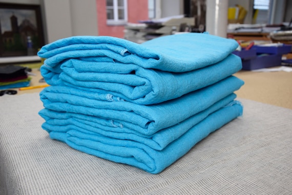 Linen Fabric, REMNANTS SALE!!! 100% linen fabric "Julia Capri" 210gsm(6.20 oz/yd2). Pantone 15-4722  vibrant vivid azure-blue.
