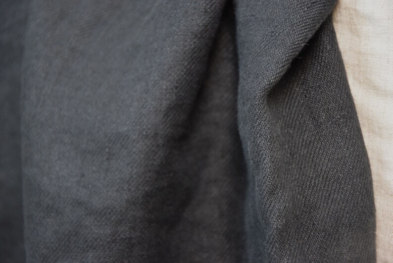 39x57 The last piece 1,00mx 1.45m Pure 100/% linen fabric Digna Black Twill 210gsm Twill weave Softened-washed rich solid black color