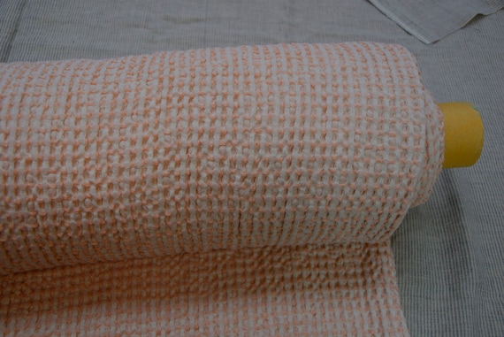 44/56% linen/cotton fabric. Thick fluffy soft waffle. "Rona Antique Rose" 300gsm (8.90oz/yd2). Honeycomb. Small diamond pattern. IN STOCK.