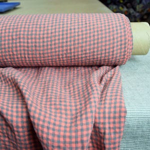 Tkanina lniana w odcieniach kaki i zieleni - "Aurora", drobna 4-milimetrowa kratka Gingham, najwyższej jakości 100% len, miękka, lekka, 160 g/m2, przyjemna w dotyku, BRAK W MAGAZYNIE!