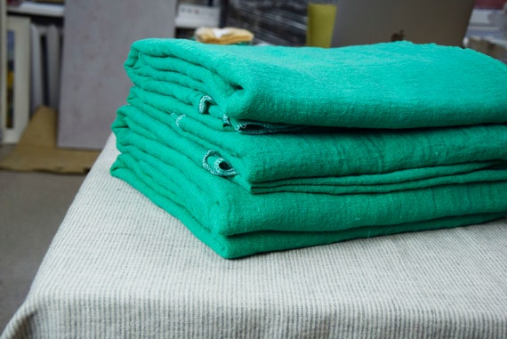 REMNANTS SALE!!! 100% linen fabric Julia Mint 210gsm(6.20 oz/yd2). Pantone 16-5938