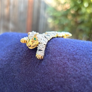 Crystal tiger gold tone with black enamel and rhinestones vintage brooch
