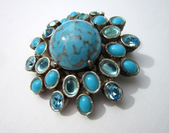 Vintage faux turquoise and blue rhinestone and ca… - image 1