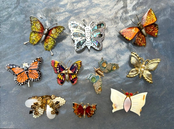 9 unique vintage butterfly brooches lot - image 1