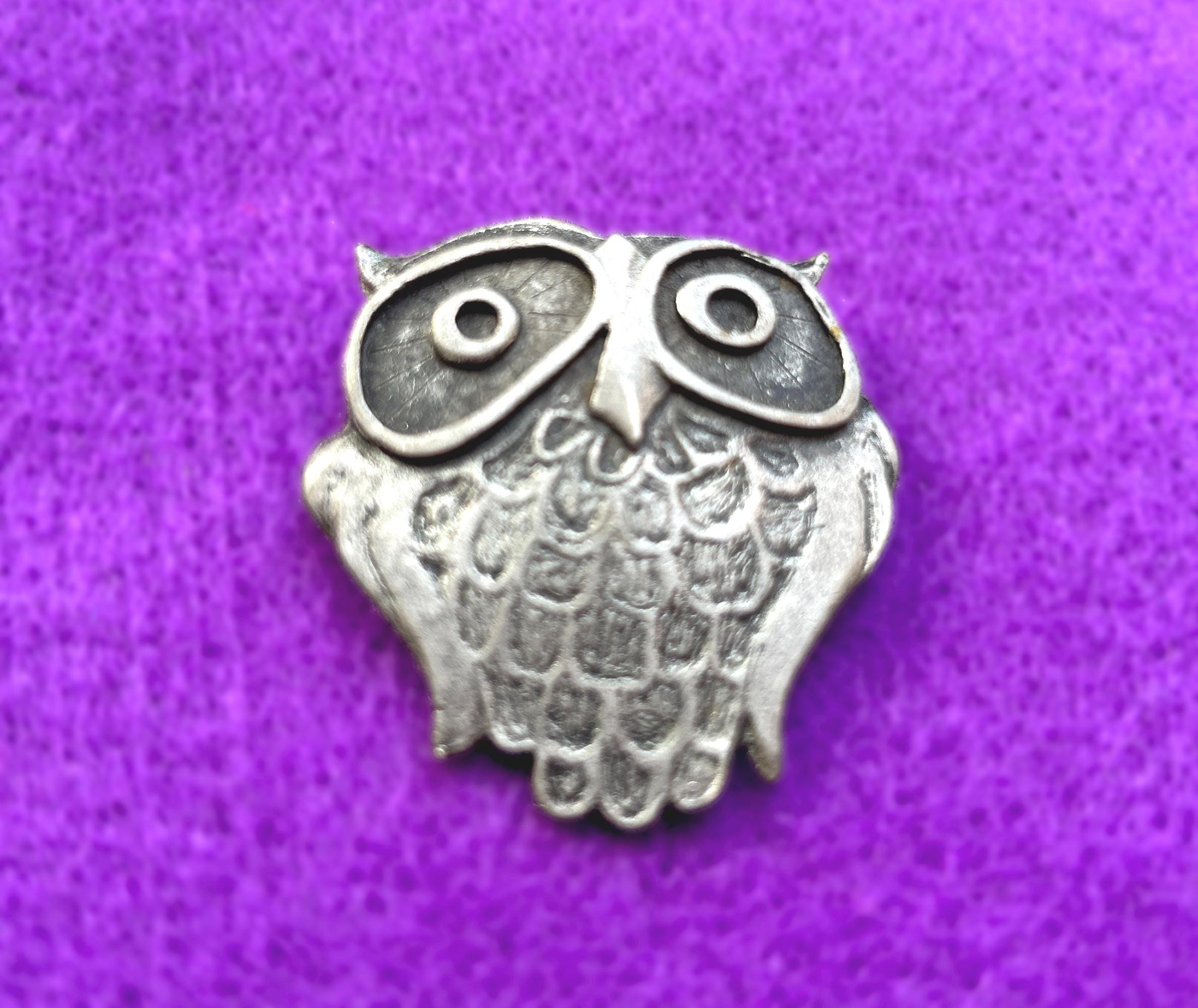 Vintage METZKE Pewter Owl Brooch