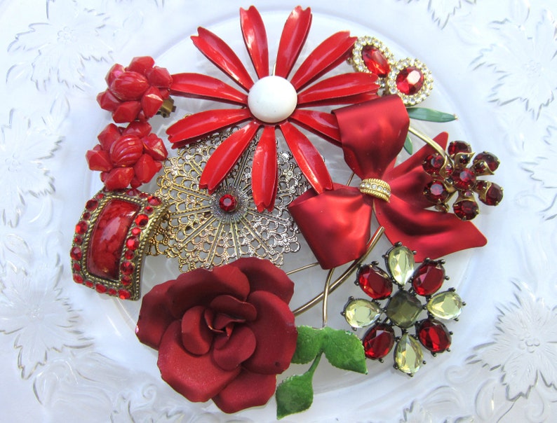 brooches and earrings Beautiful vintage red rhinestone enamel jewelry lot estate jewelry