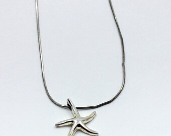 Collar de estrella de mar de plata y cadena de plata