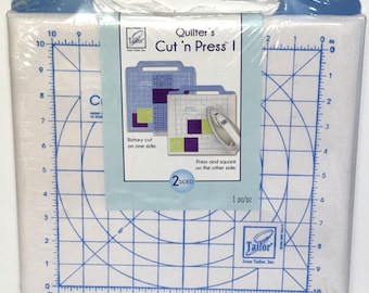 Tabla y almohadilla Quilter's Cut 'n Press I de junio - Sellada