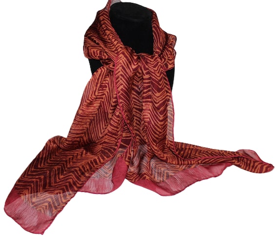 Lot of 7 Vintage Scarves - Includes Kenneth Jay L… - image 17