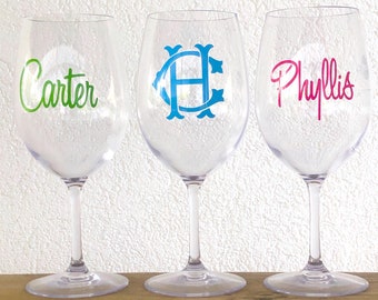 2 crystal wine glasses Avignon Custom Crystal Wine Glass Stemless, Set of 2 Wine Lover Gift