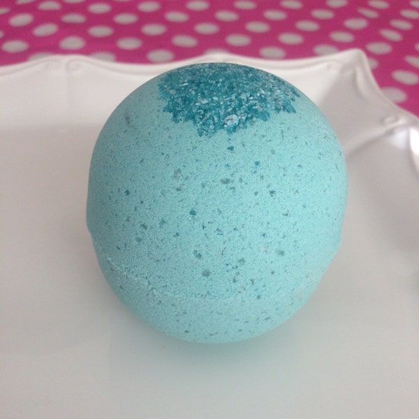 Eucalyptus Bath Bomb - Colorful Bath Bomb - Bright Bath Bomb - Relaxing Bath Bomb - Gift for Her - Bridesmaid Gift