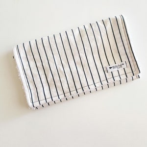 Burp cloth-PINSTRIPES burp cloth. Mix & Match burp cloth-Baby Shower Gift. Burp Rag. burp pads. modern burp cloth. Black Stripes burp cloth