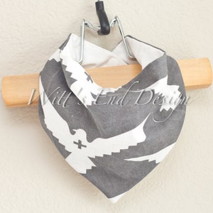READY to SHIP Charcoal and White Bandana Bib-Free Birds
