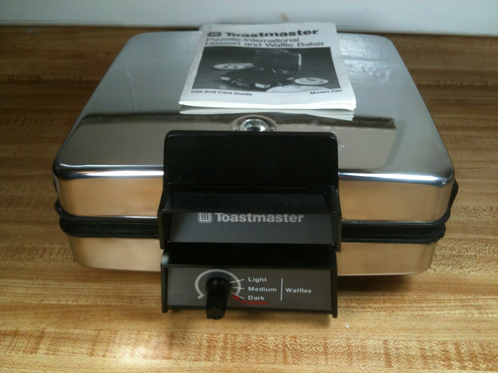 Vintage Toastmaster Waffle & Pizzelle Maker 4 Square Chrome Etsy
