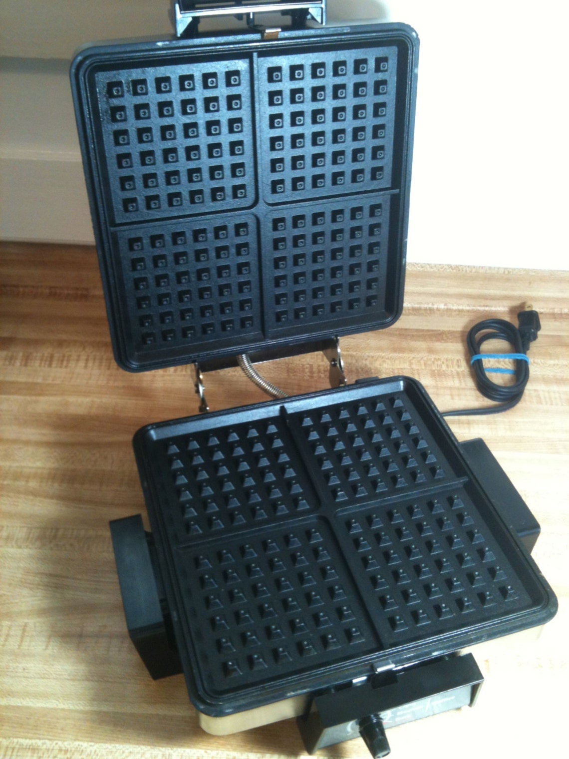 Vintage Toastmaster Waffle & Pizzelle Maker 4 Square Chrome Etsy