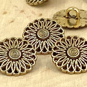 DAISY Flower Buttons 5/8" Antique Gold, Metal Button Qty 4 to 24, 15mm Leather Wrap Clasps Sewing Button Sweater Shirt Jewelry Clasp Closure