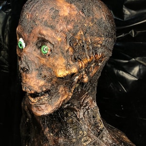 Rotting Skeleton Corpse