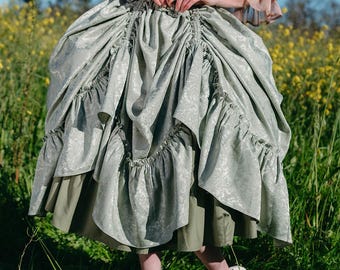 ミントグリーンの花柄フリルスカート：18世紀ロココ調のコテージコア風