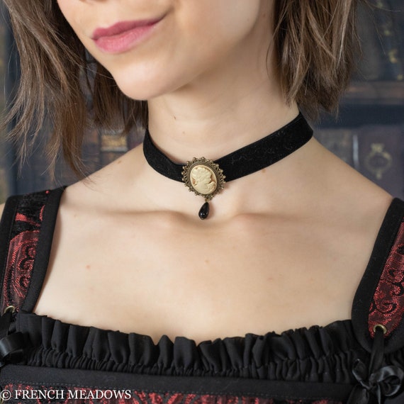 Victorian Gothic Necklace Black Velvet Ribbon Choker Chunky Stone