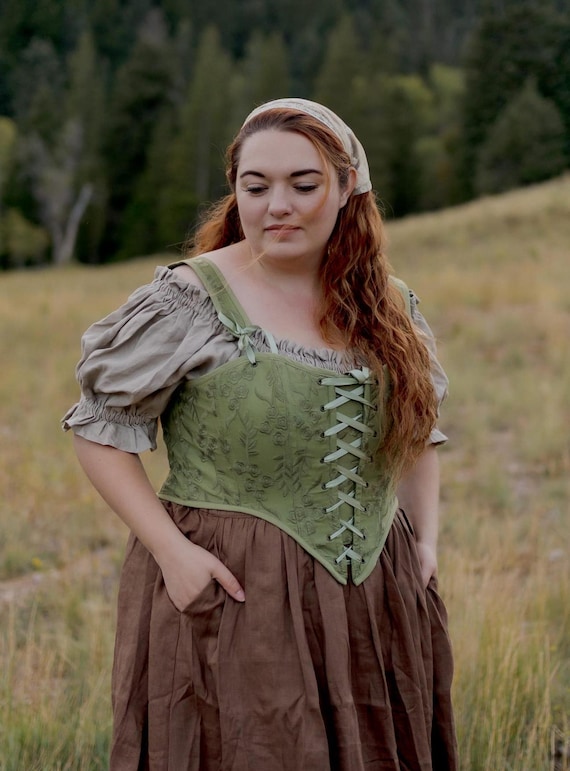 AMERI UND FUR EMBROIDERY SKIN TOP Ameri UND FUR EMBROIDERY