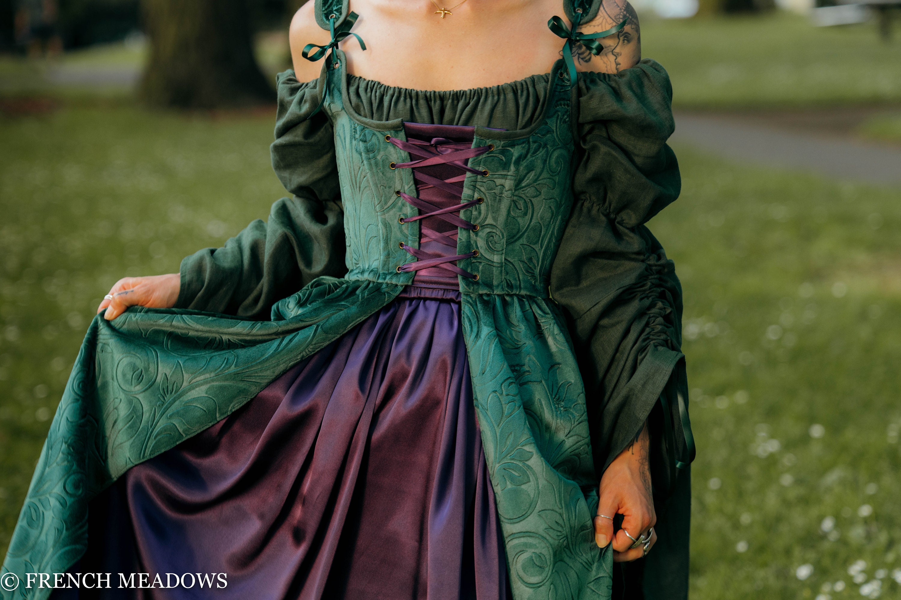 hocus pocus green dress Winifred Sanderson Sisters Hocus Pocus Dress – Mermaidcosplay main image 1