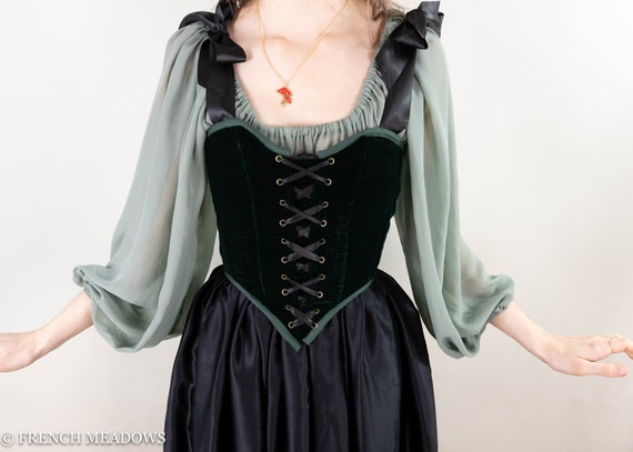 READY TO SHIP Renaissance Corset Bodice in Green Velvet With Ribbons Stays  Elizabethan Overbust Cottage Core Elf Witch Corset Top Hobbit -  Canada