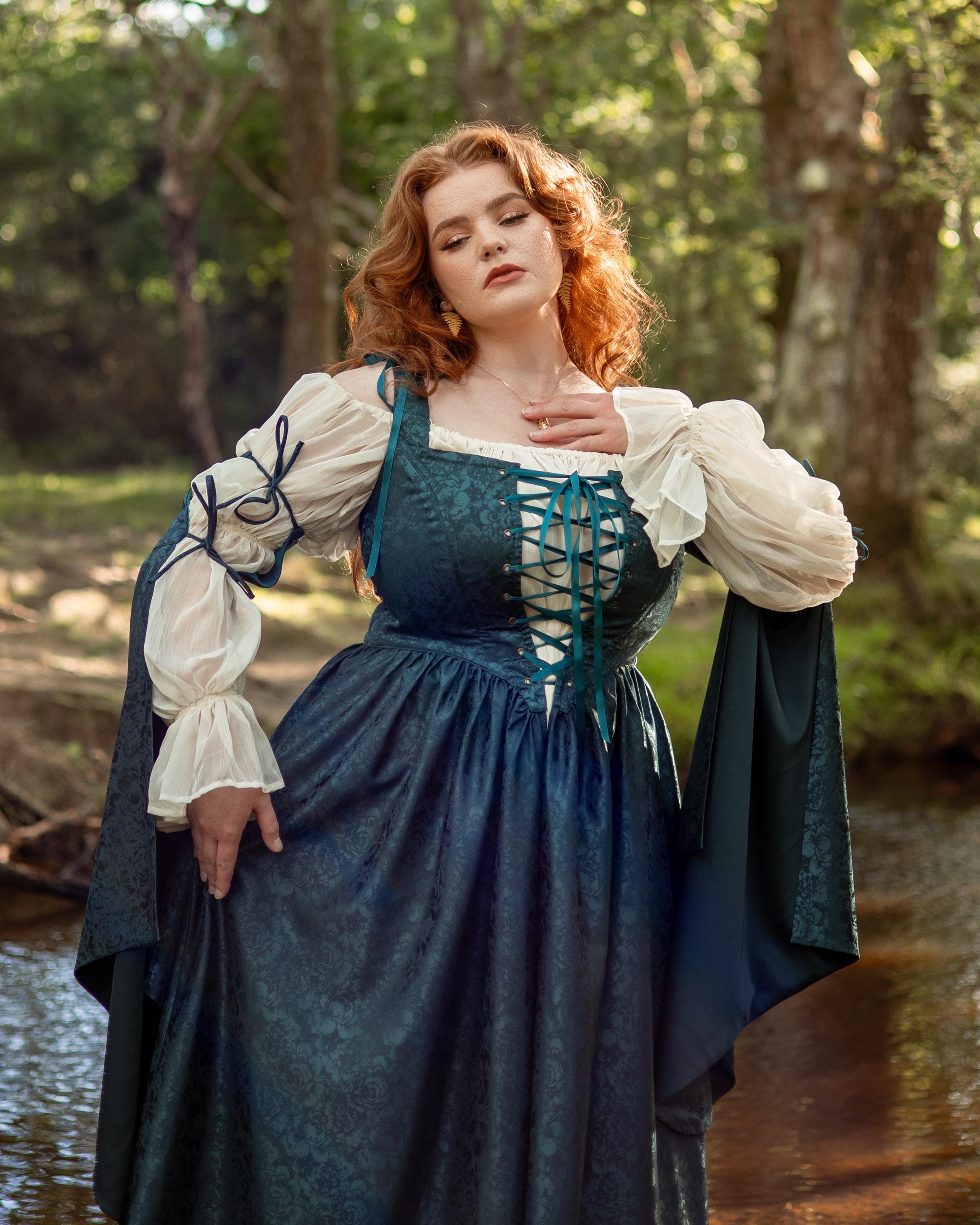 cute vintage dresses cheap online Such a Find Fit & Flare Dress – ModCloth creating a graceful silhouette Long sleeve size:Small RIWAYAT VOL-7 BYGULL AAHMED