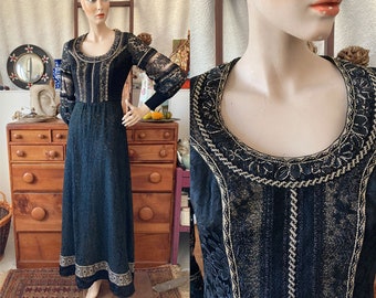 SIZE 10 / 1960s-70s ‘Hauser Wodell’ Black Lace Maxi Dress with Scoop Neck and Brocade Detail