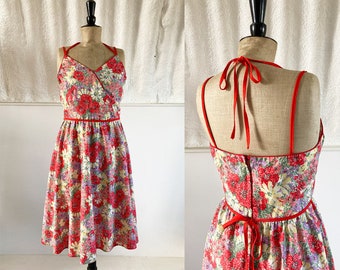 SIZE 12 / 1970s Red Floral Riot Sundress with Straps and Ties
