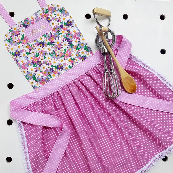 Daisy Apron | Kids Apron | Aprons for Girls | Pretty Apron | Girls Apron | Personalised Apron | Toddler Apron | Kids Personalized Apron