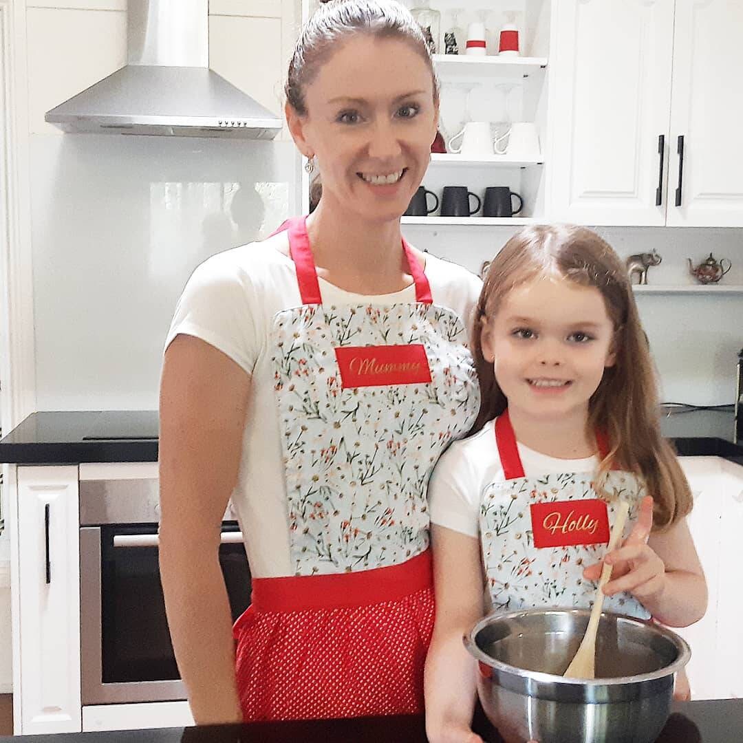 Mom and Daughter Aprons, Personalized Aprons, Mothers Day Gift