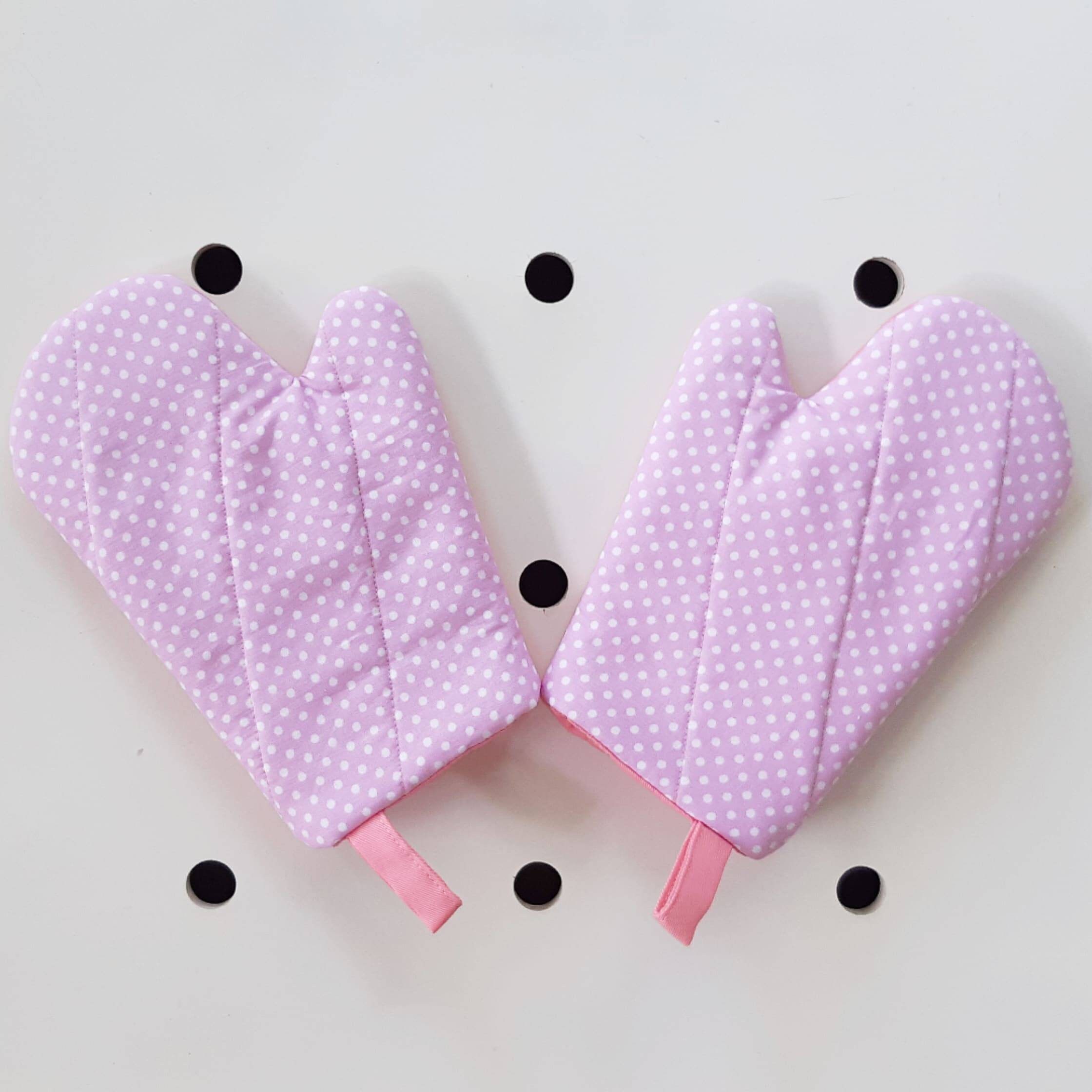 Harman Pink Cupcake Printed Oven Mitts 2pc – The Cuisinet