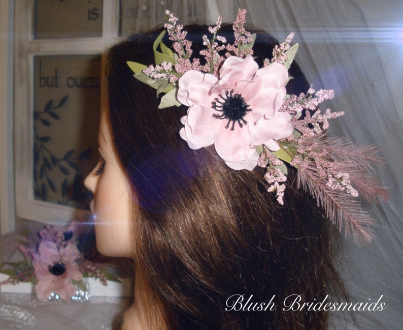bridesmaid hair accessories flowers