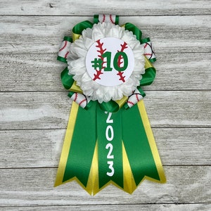 Baseball Mom Senior Night Gift, Baseball Player Gift, Personalized Baseball Banquet Gift, Senior Night Gift Idea, Baseball Graduation pin