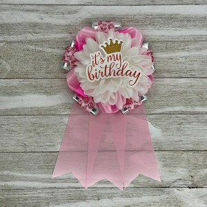 Birthday Pin, Birthday Corsage, Its My Birthday, 21st Birthday Pin, 18th Birthday Corsage, Birthday Queen, Birthday Button, Happy Birthday