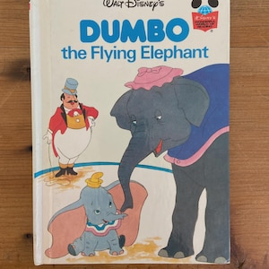 Vintage Disney's World Of Reading Book Dumbo The Flying Elephant