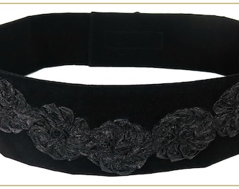 Black Velveteen Rose Belt