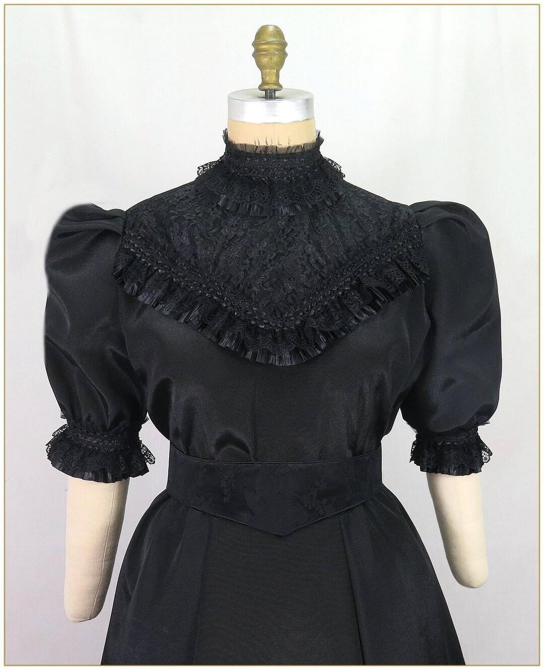 Victorian Blouse main image 1