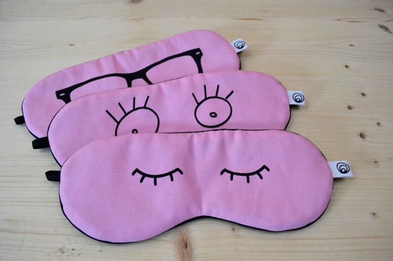 sleep mask. rose image 1