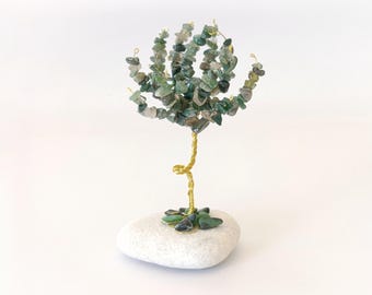 Green Agate Gemstone Tree, Golden Wire Sculpture, Crystal Healing