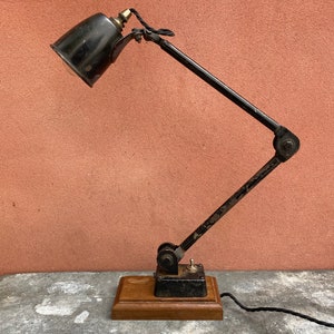 Antique EDL Vintage Industrial Machinists Lamp Light Desk On Off Switch Re Wired wood base original