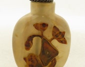 Antique Chinese Agate Snuff Bottle w Faceted Amber Stopper