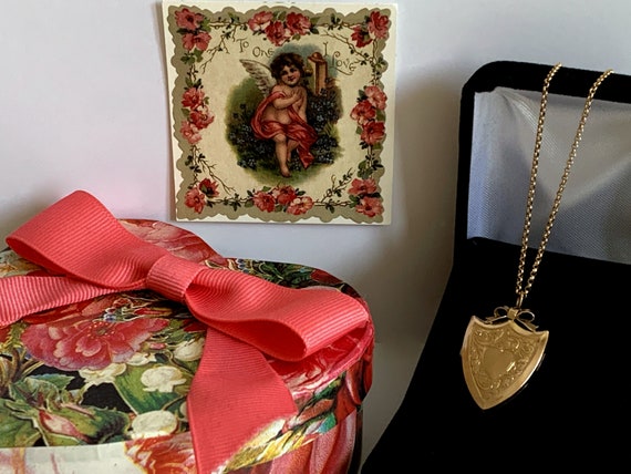 Antique 9ct Gold Locket, Necklace, Victorian Edwar
