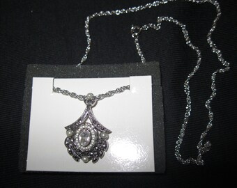 SALE: Vintage &quot;ROMANTIC ACCENT&quot; Necklace