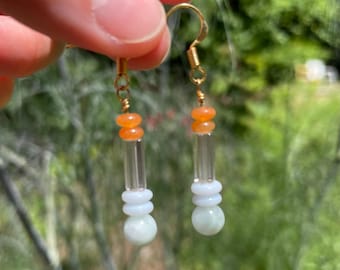 Beaded stone dangle earrings / Creamsicle