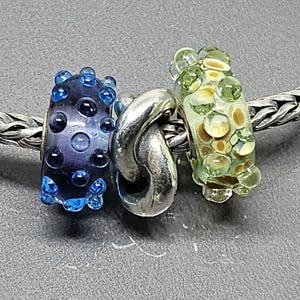 Trollbeads Charms Glass Bead Trollbeads Florence, Trefoil Knot, Blue Fizz Bead Glass Bead 925 Sterling Silver SL065A-C