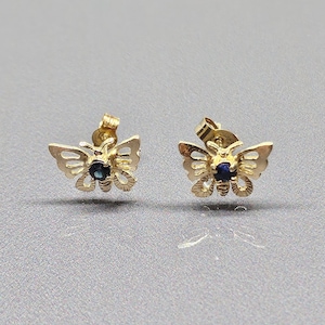 Vintage Filigree Butterly Stud Solid Gold and Sapphire Earrings with Butterfly Backs 375 Yellow Gold 9ct YG027