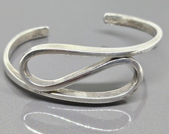 アクセサリー Vintage Silver Wide Wave Caff Bangle 925 Buy Sterling Silver Bracelet - Silver Zig Zag Bangle Online in
