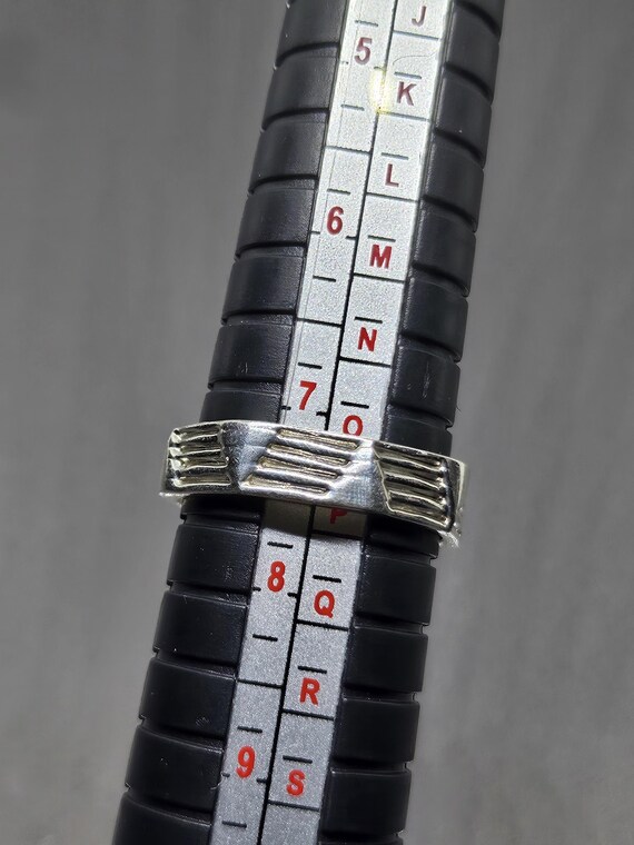 Triangle Pattern Ring Ribbed Band Ring Minimalist… - image 7