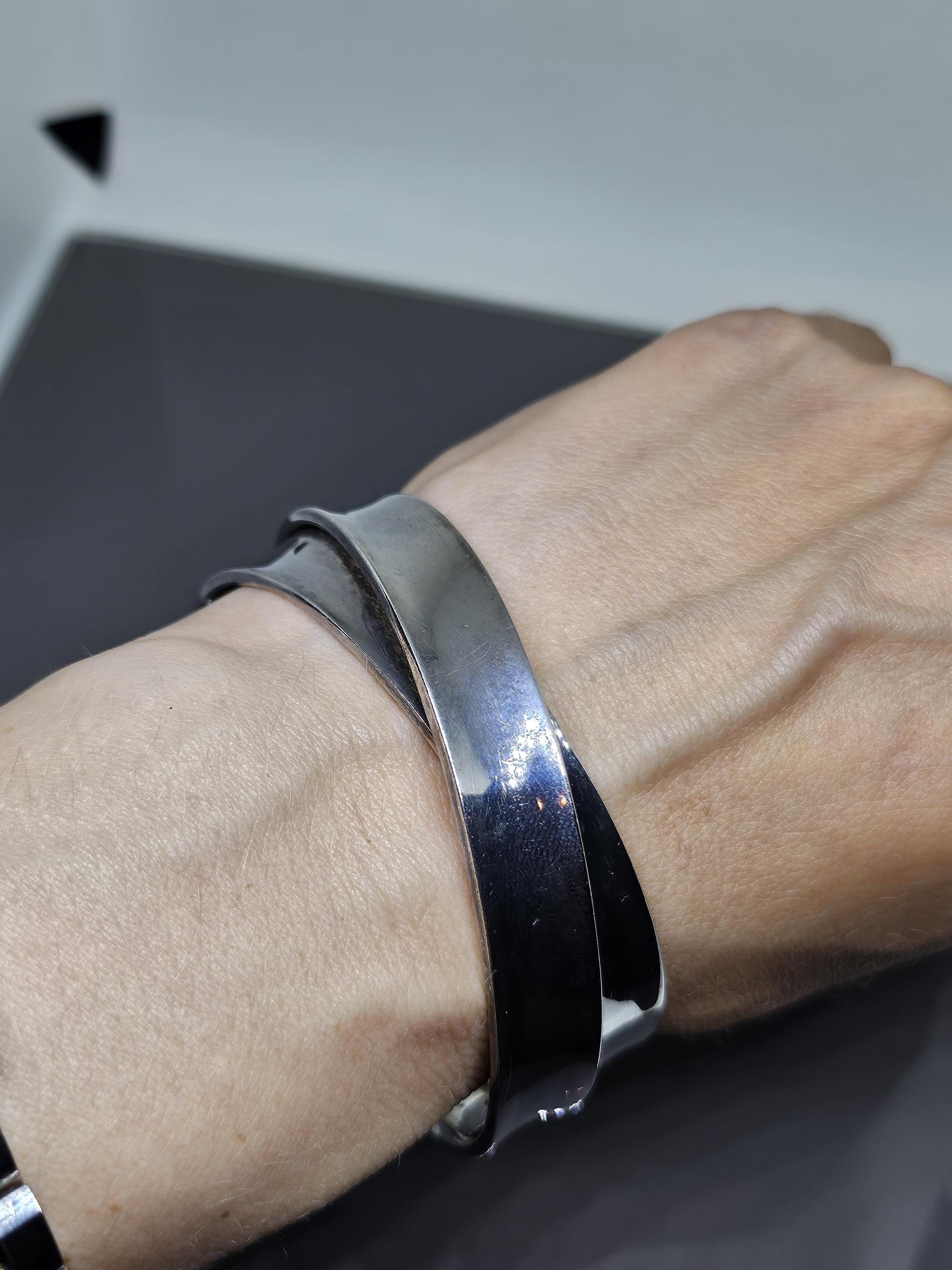 ヴィンテージ クロスオーバー バングルブレスレット クリスクロス 